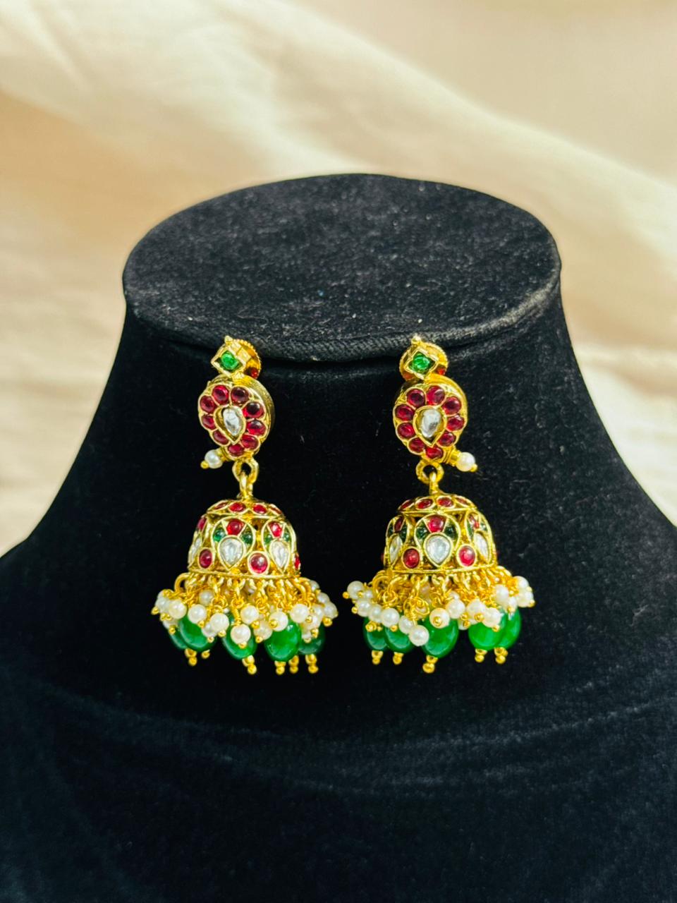Jadau temple necklace