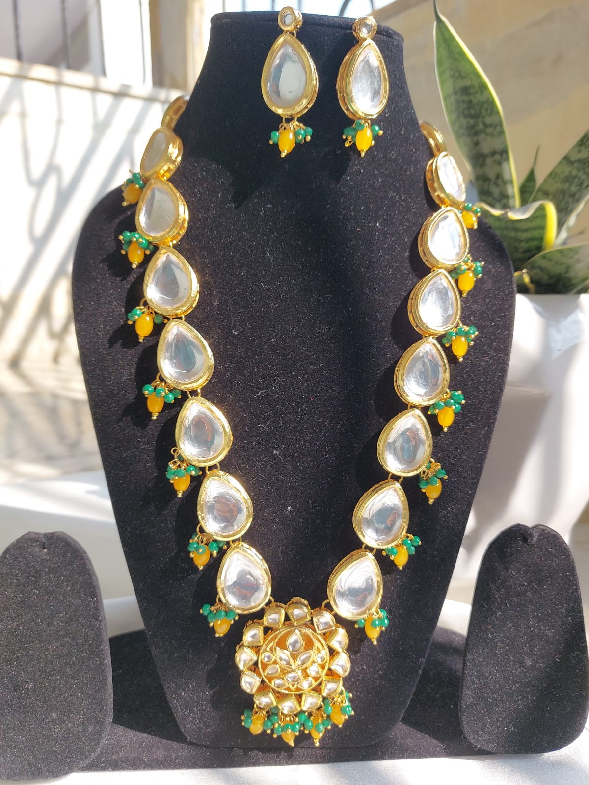 Kundan Necklace
