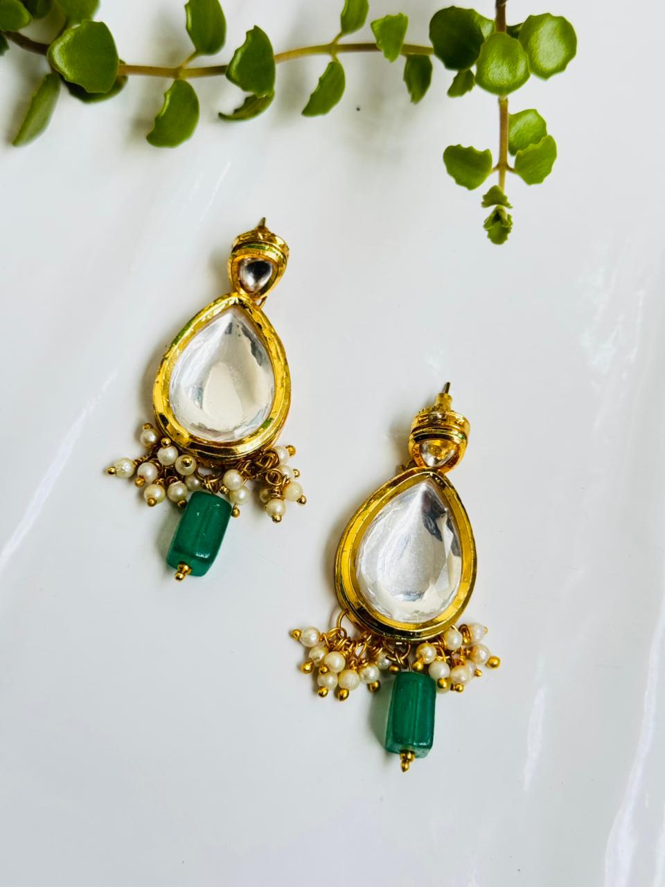 Earring kundan