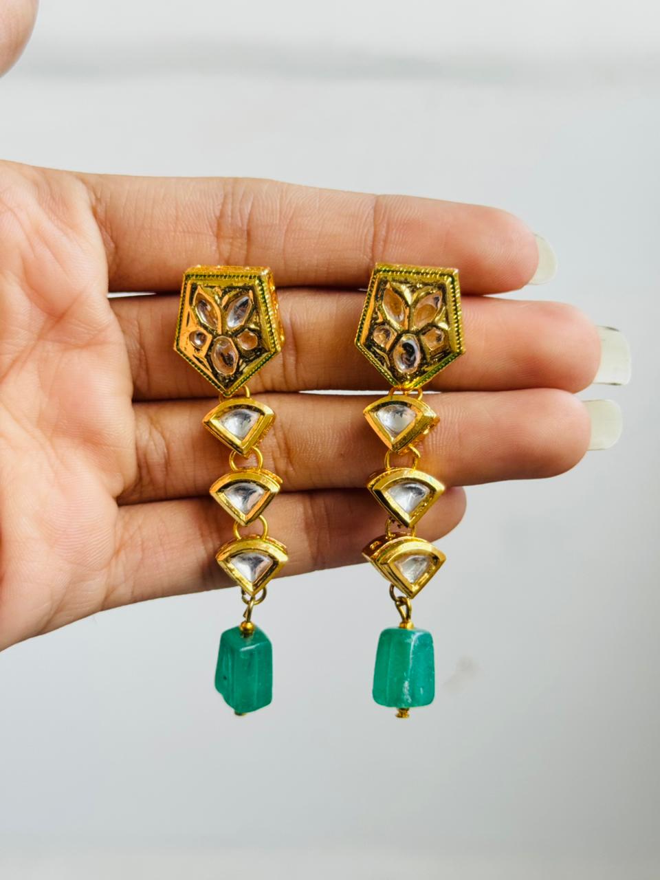 Earring kundan