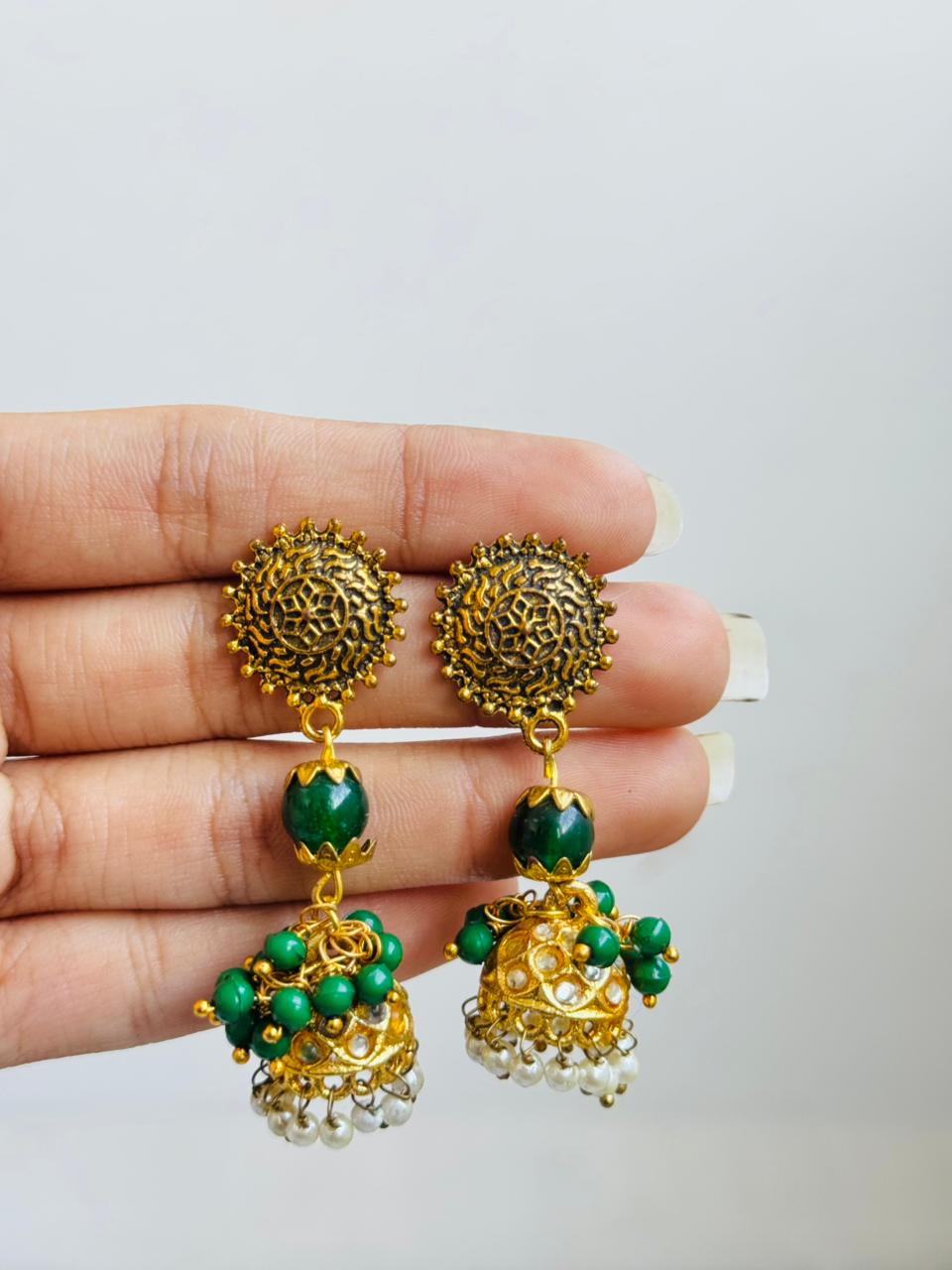 Earring jumkhi