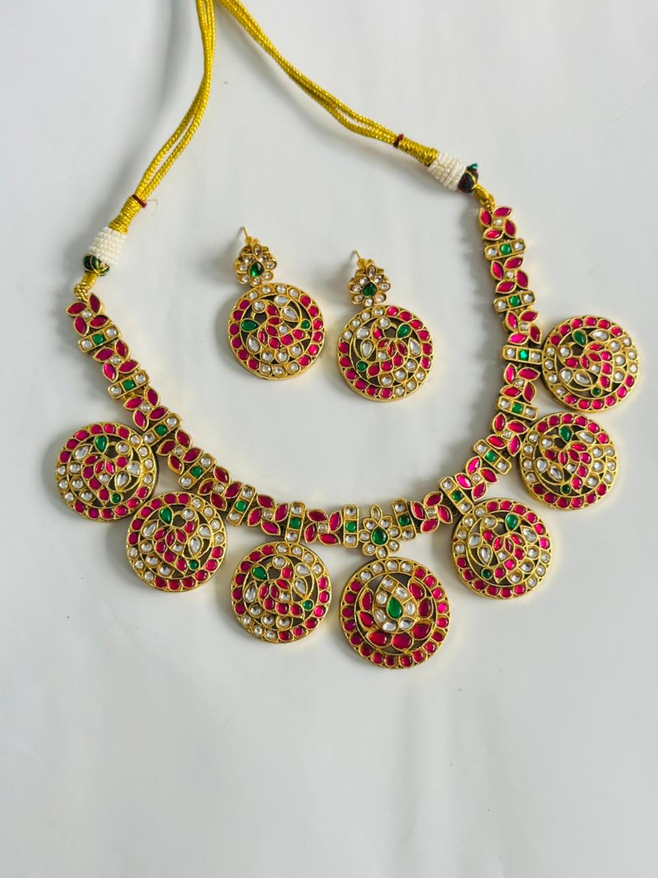 Jadau necklace