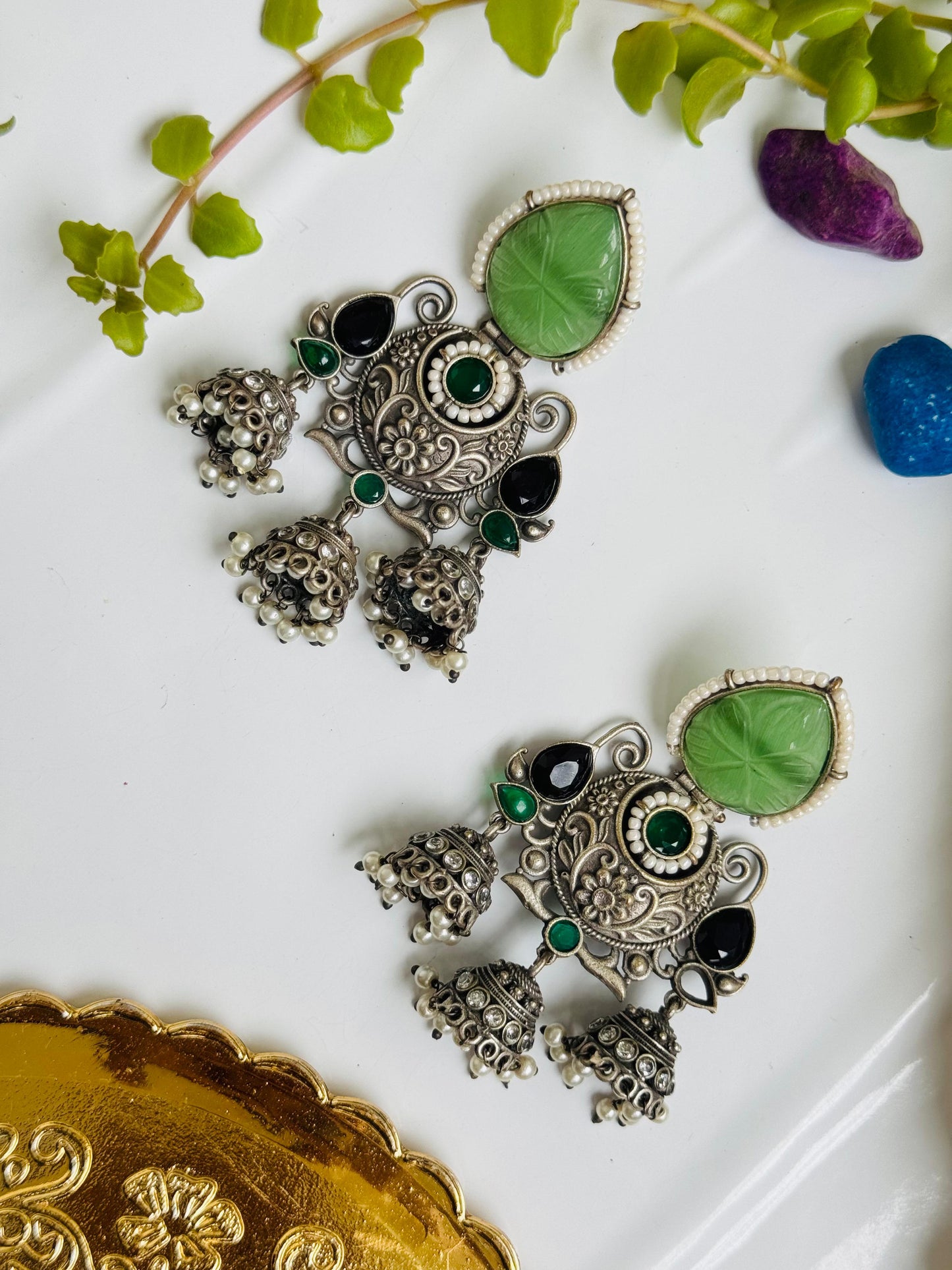 EARRING