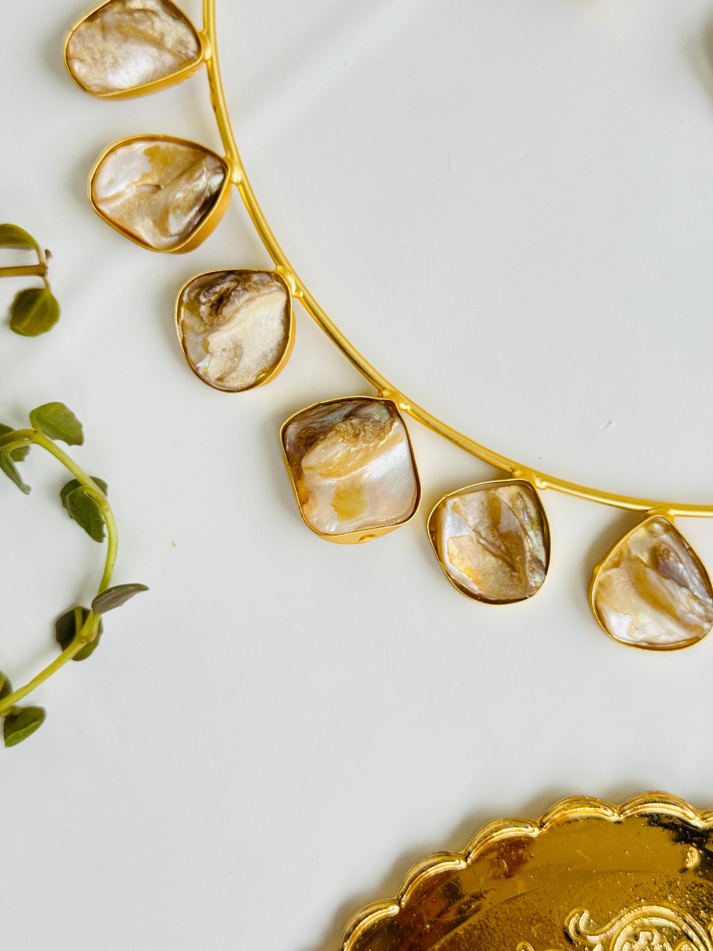 Mother of pearl necklace