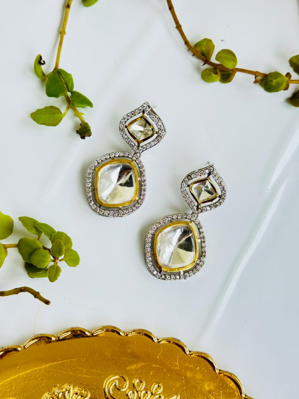Necklace polki