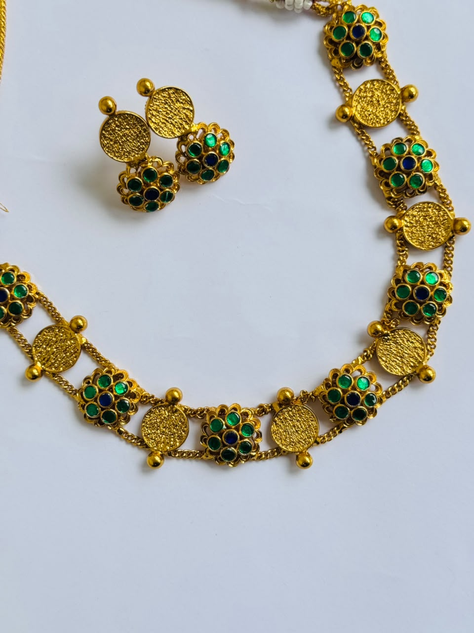 Emerald Pearl Floral Necklace Set