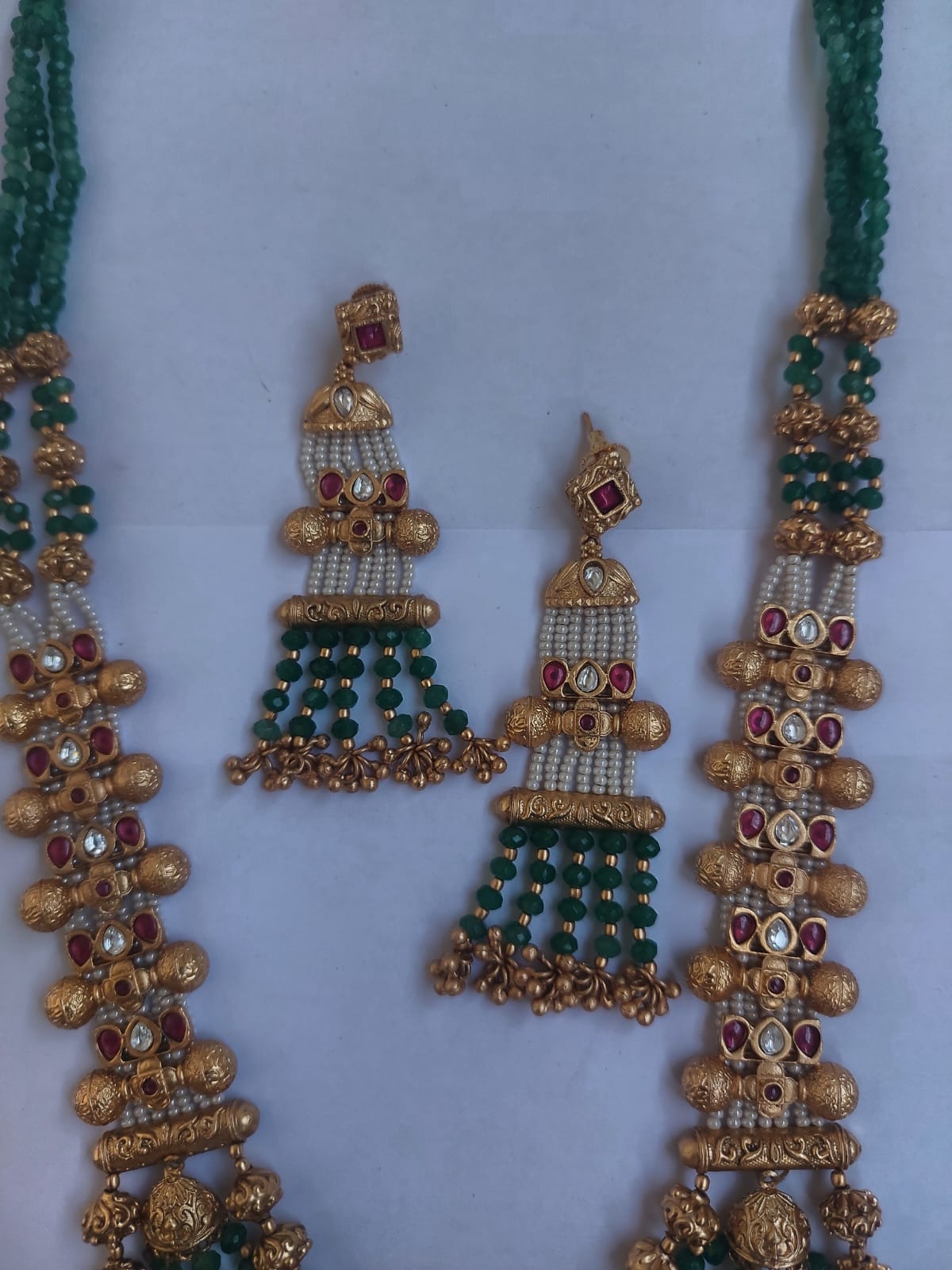 Uncut polki green long  Necklace