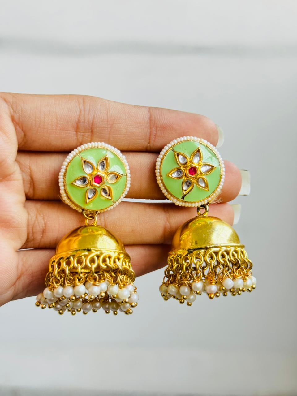 Earring jumkhi