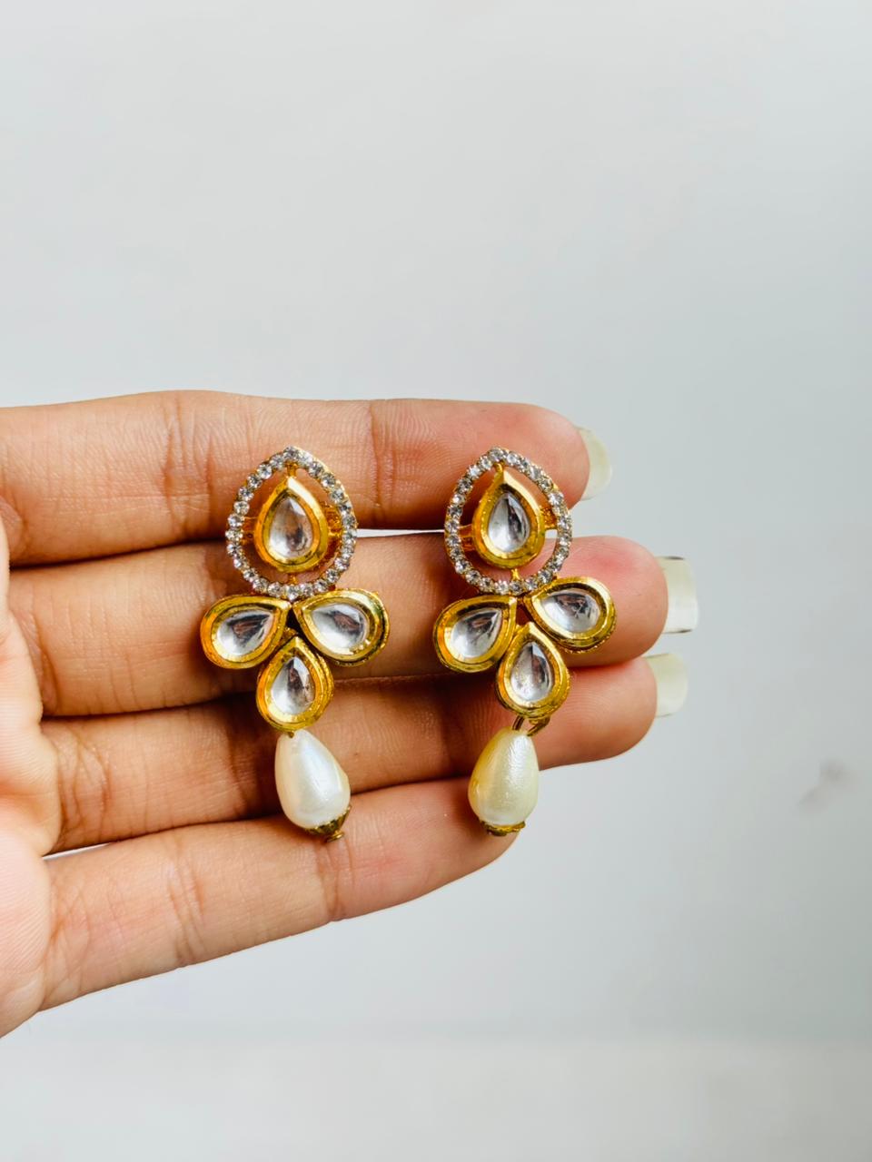 Earring  kundan