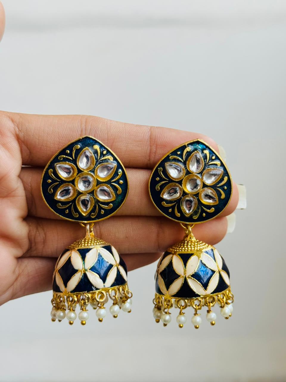 Earring jumkhi