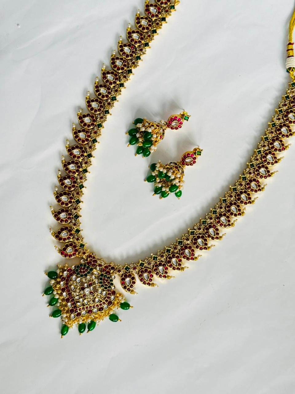 Jadau temple necklace