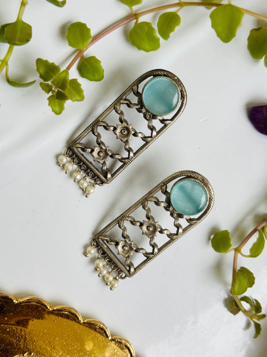 EARRING