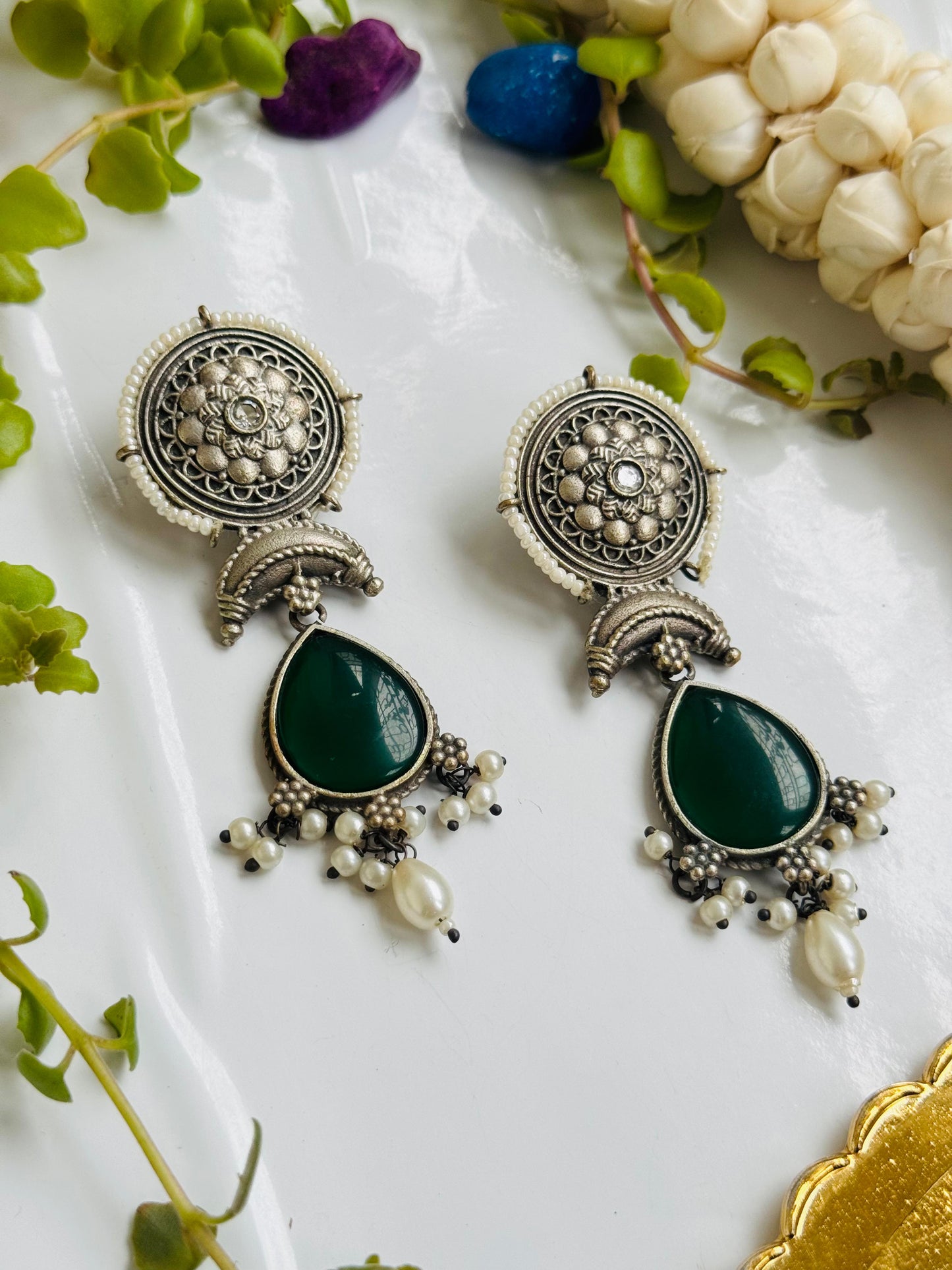 EARRING
