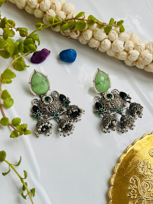 EARRING