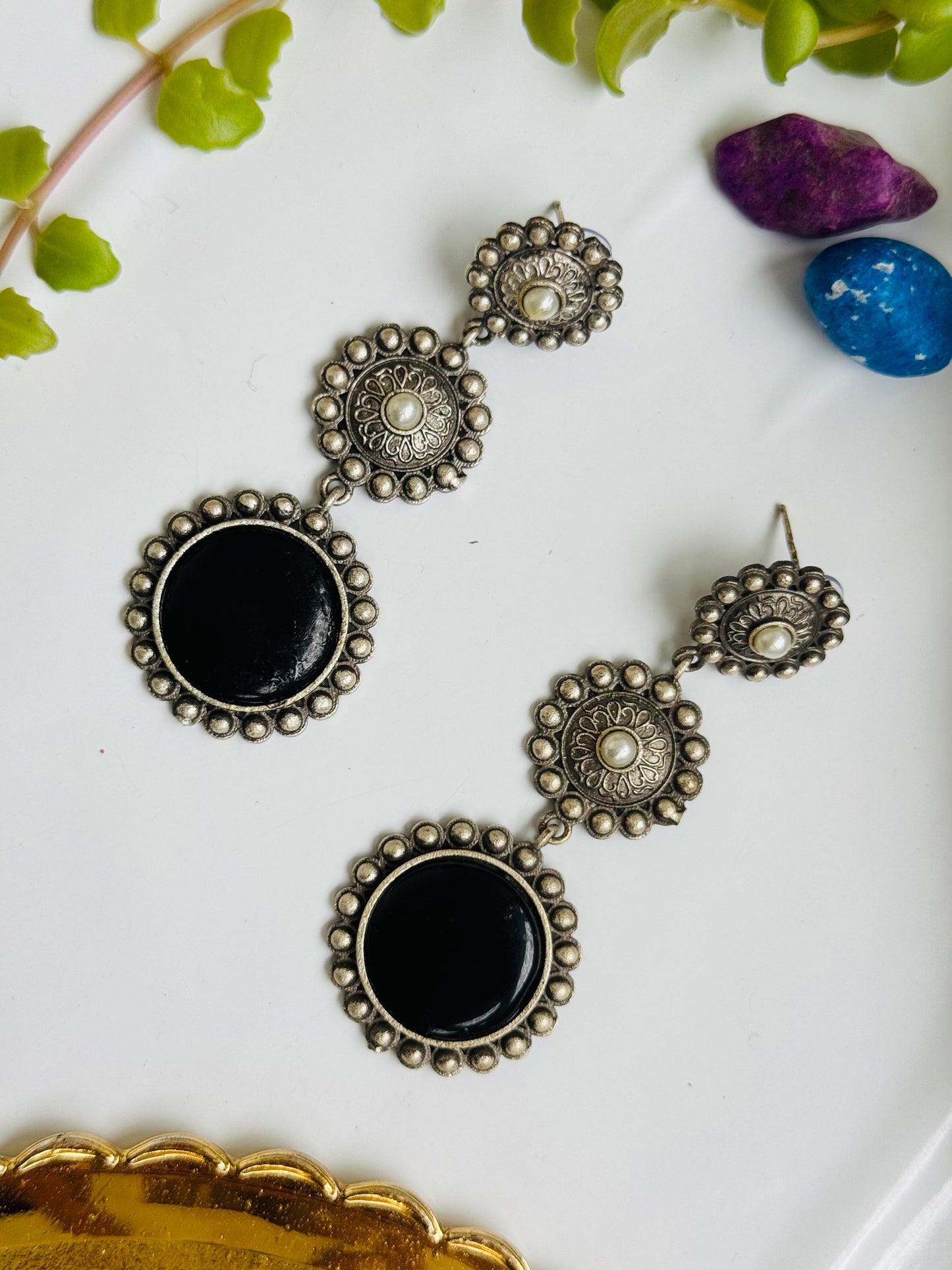 EARRING