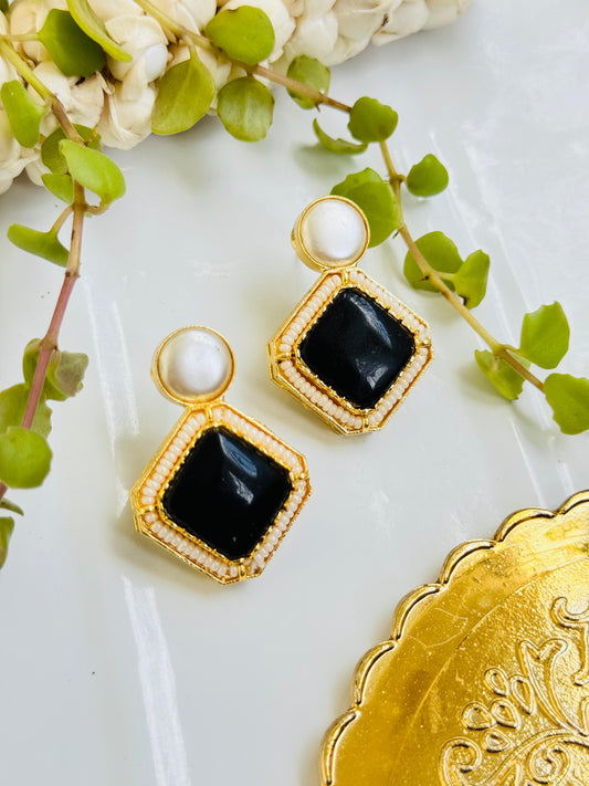Brass EARRING