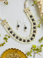 Necklace choker