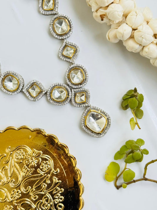 Necklace polki