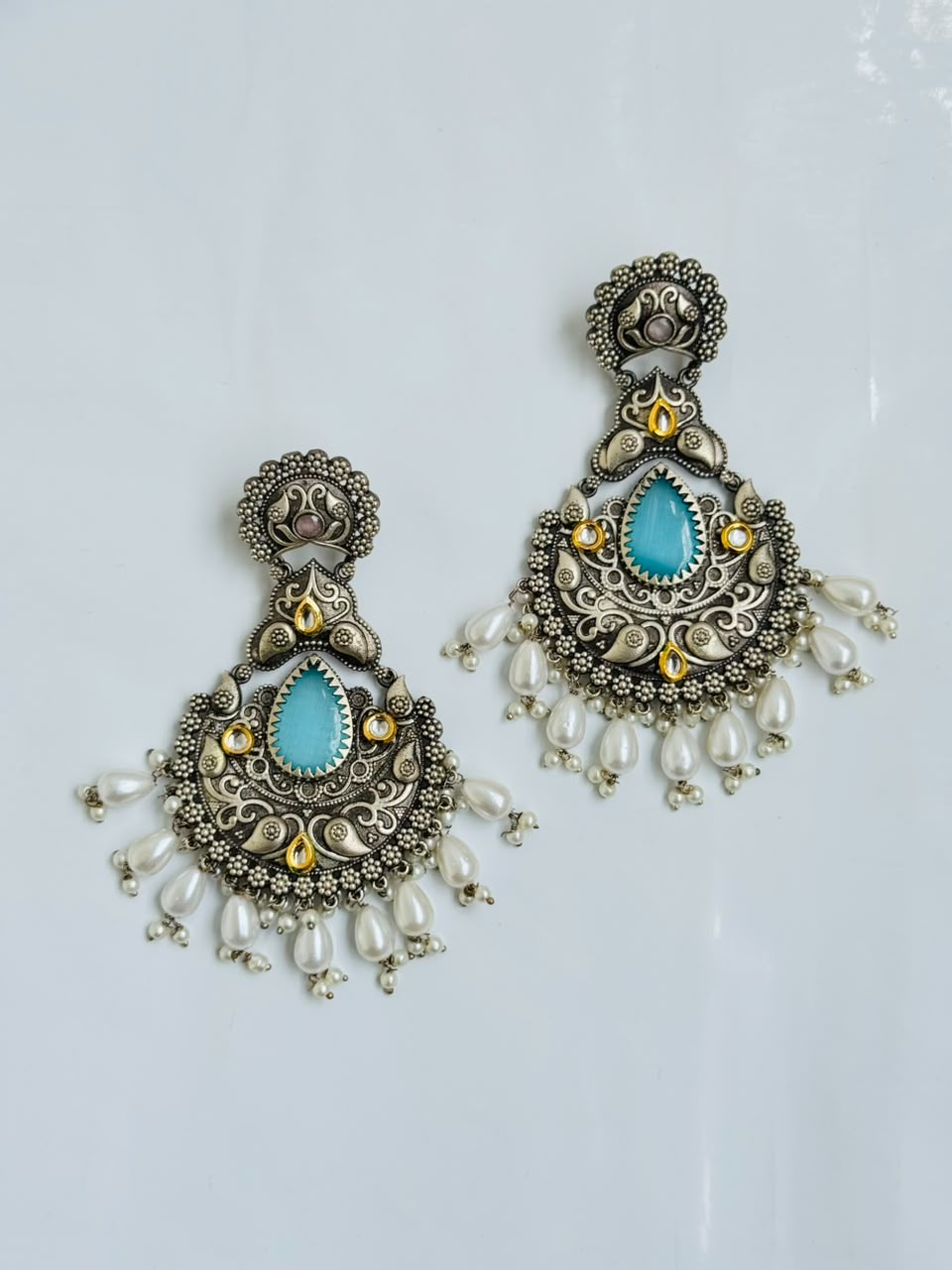 Jumkha EARRING