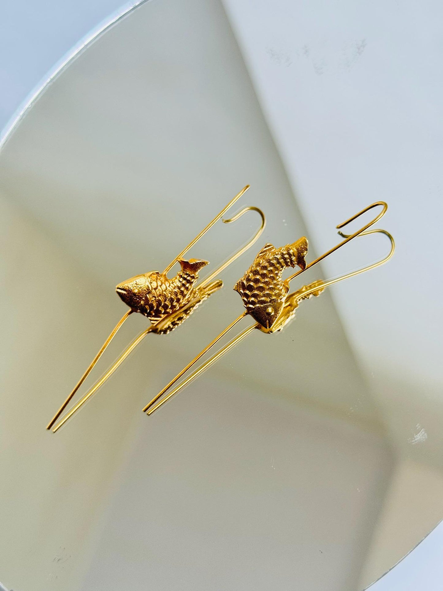 Ear pin earcuff gold silver