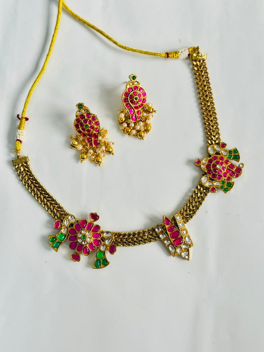 Jadau necklace
