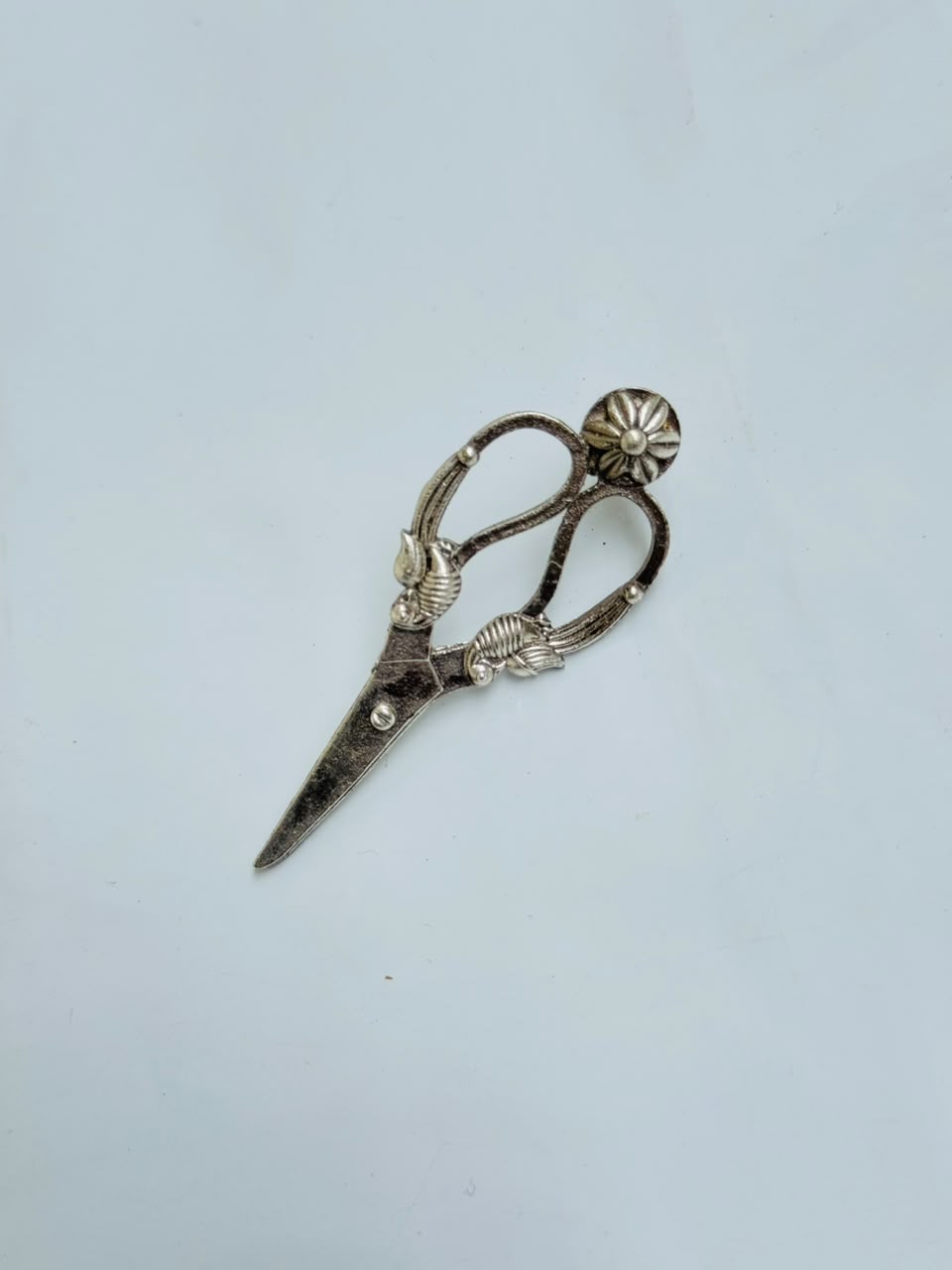 Scissor earring