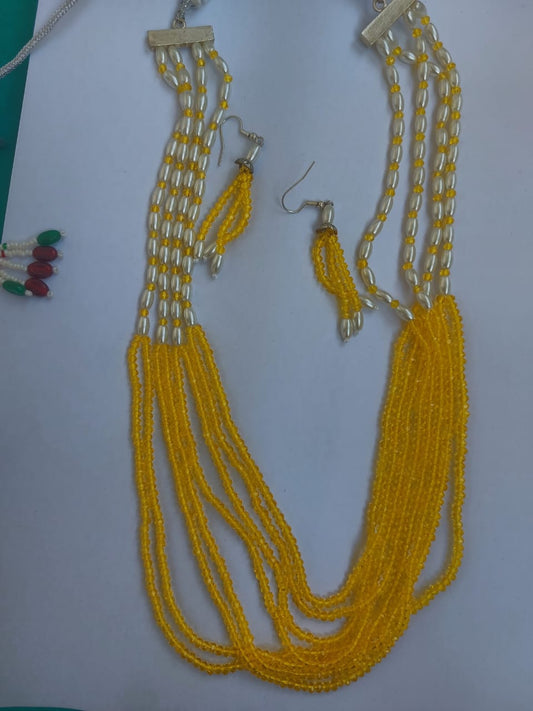Necklace Pearl